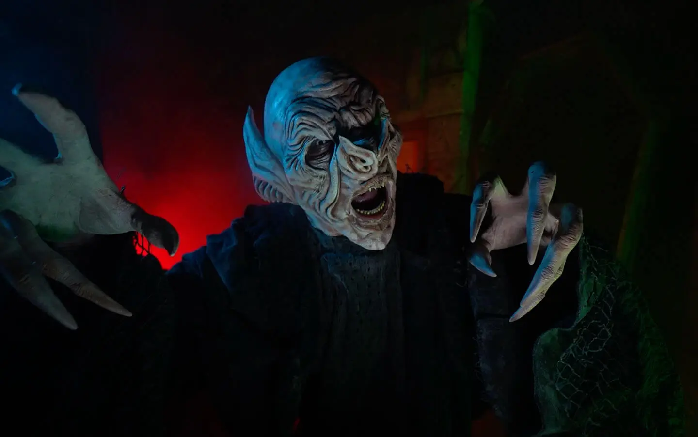 Long Island haunted house – scariest 5-in-1 attraction in New York