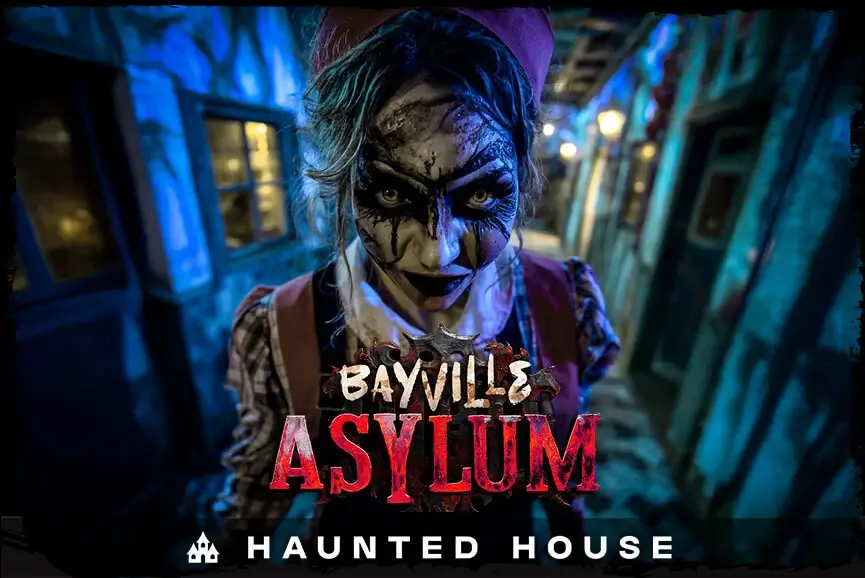 Possessed nurse lunging inside Bayville Asylum haunted house.