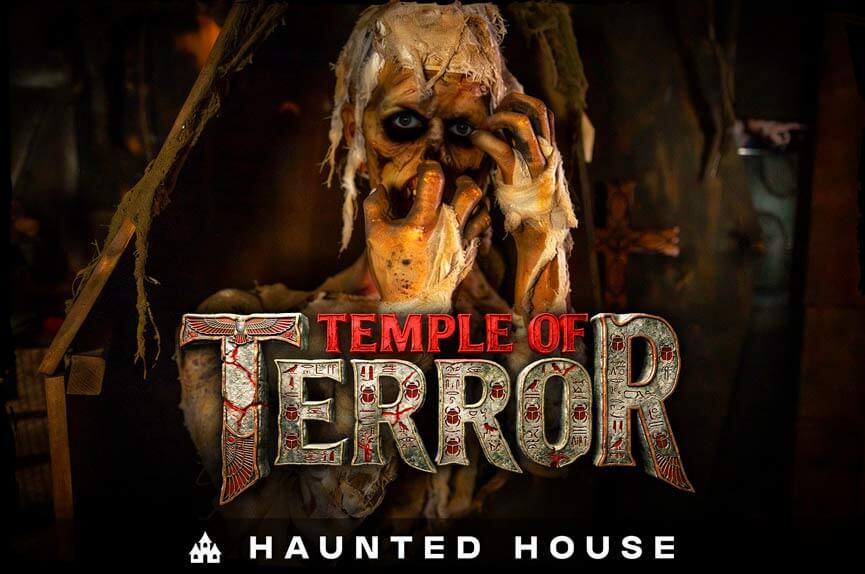 A mummified, decaying creature with glowing blue eyes pulls at its face wrappings. The text reads "Temple of Terror" with ancient Egyptian motifs.